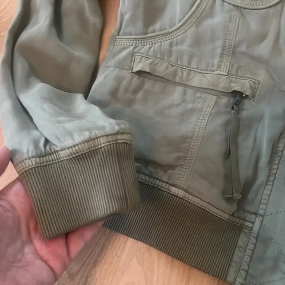 Olive Green Women's Bomber Jacket - Picture 11 of 16